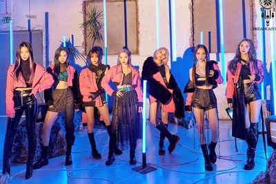 Dreamcatcher Comeback Single Odd Eye dengan Full Member, Tetap Ngerock dan Gothic
