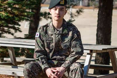 Bebas Wamil, D.O. EXO Langsung Syuting Film