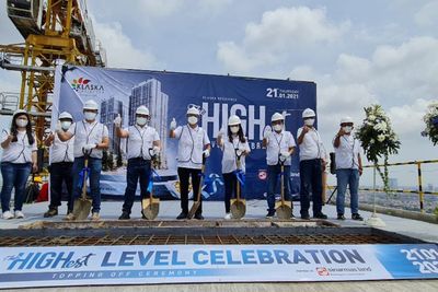 Sinar Mas Land Menggelar Topping Off Tower Azure di Klaska Residence Surabaya