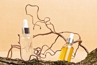 3 Kandungan Skincare yang Tak Boleh Digabung dengan Retinol, Bisa Bikin Breakout