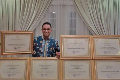 Diminta Mundur oleh Kader Gerindra, PKS: Pak Anies Baswedan Banyak Prestasinya