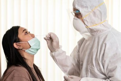 Tiongkok Kenalkan Swab Anal untuk Deteksi Virus Covid-19, Gimana Caranya?