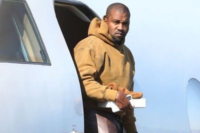 Kanye West Jalani Hari untuk Pertama Kalinya Tanpa Kim Kardashian di Tengah Isu Perceraian