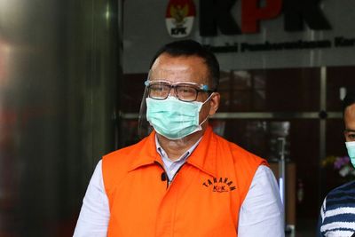 Diduga Beli Wine dari Uang Suap Izin Ekspor Benur, Edhy Prabowo: Silakan Dibuktikan