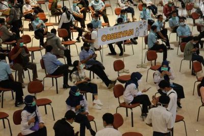 Wagub DKI Sebut Sebanyak 53 Ribu Nakes Sudah Divaksin Covid-19