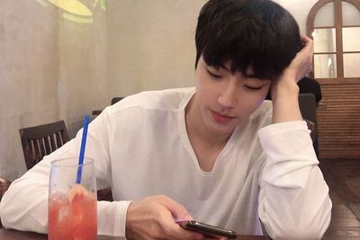 Hwang In-yeob bakal Menyanyikan OST Untuk Drakor True Beauty