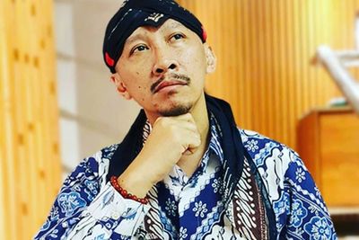 Abu Janda Bawa Tas Isi Pakaian saat Diperiksa, Rupanya Antisipasi Jika Ditahan