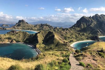 Selain Pulau Komodo, Ini Destinasi Wisata di NTT yang Memanjakan Mata!