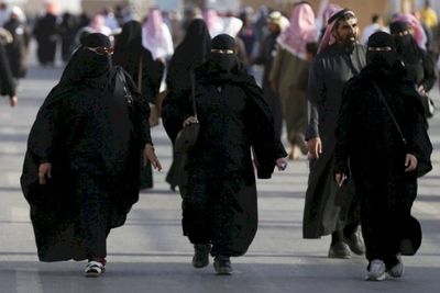 Pemerintah Arab Saudi Larang Masuk WNA dari 20 Negara, Begini Kata DPR