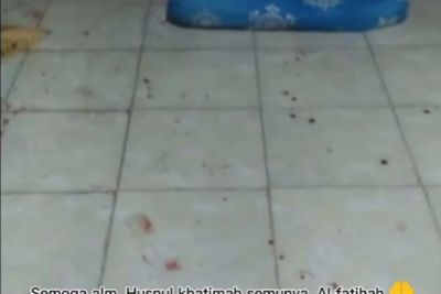 Viral Warga Padati TKP Satu Keluarga Tewas Dibantai di Dalam Rumah, Darah Berceceran