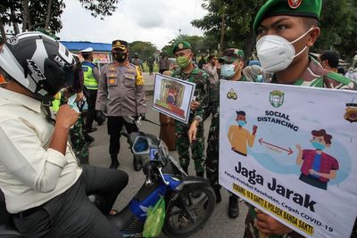 Kalimantan Barat dan Riau Dinilai Satgas Layak Jadi Acuan Penanganan COVID-19