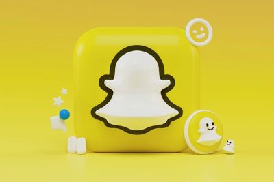 Fitur Saingan TikTok Milik Snapchat Sudah Miliki 100 Juta Pengguna Bulanan!
