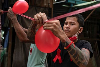 Ribuan Warga Myanmar Bawa Balon Merah di Hari Kedua Protes Jalanan Menentang Kudeta