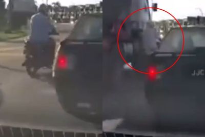 Video Pengendara Motor Beruntung Lolos dari Maut Setelah Hampir Terlindas Truk Tangki