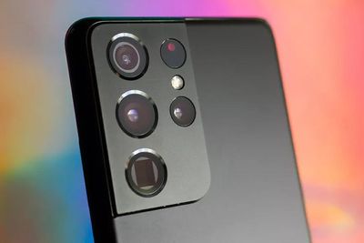 Daftar 10 Smartphone Paling Dicari-Cari di Minggu ke-5 Tahun 2021 Ini!