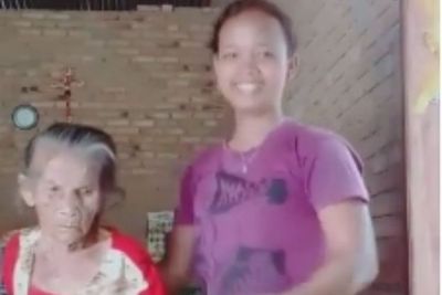 Viral Cewek Ajak Neneknya Goyang Tiktok, Habis Dihujat Netizen