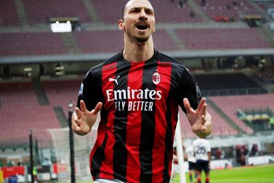 Ibrahimovic Disebut Siap Perpanjang Kontrak di AC Milan
