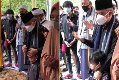 Momen Haru Ustadz Yusuf Mansur Cium dan Elus Kepala Anak Ustadz Maaher di Pemakaman