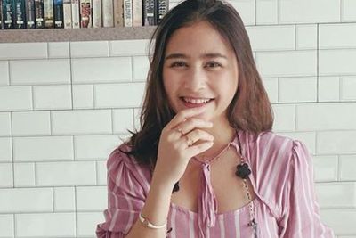 Selalu Tampil Menawan, Harga Skincare Prilly Latuconsina Cuma 30 Ribuan