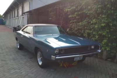 Bea Cukai Kembali Lelang Mobil, Kali Ini Mobil Dodge Charger!