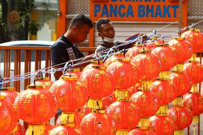 FOTO: Ribuan Lampion Hiasi Kota Pontianak Menjelang Imlek