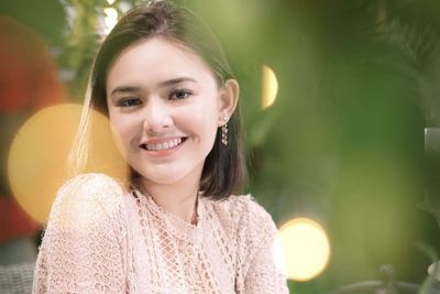 Gaya Amanda Manopo Tampil Memukau jadi Bridesmaid Pernikahan Glenca Chysara