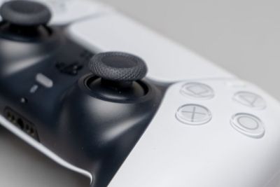 Sejumlah Pengguna PlayStation 5 Alami Masalah Drift di Controller DualSense