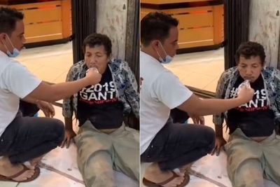 Viral Pria Perlakukan Tunawisma Seperti Orangtua Sendiri, Videonya Bikin Sedih