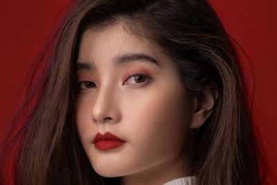 Girls, Rayakan Imlek dengan Rekomendasi Lisptick Lokal Berikut Ini