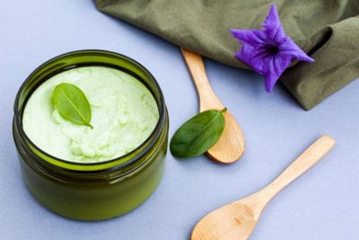 Biar Kulitmu Tidak Kering, Pakai Body Butter dengan 6 kandungan Ini!