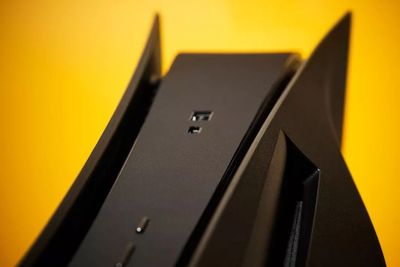 DBrand Jual Faceplates PS5 Berwarna Hitam, Tantang Sony untuk Menuntutnya!