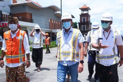 Sandiaga Uno Tinjau Bali Maritime Tourism Hub di Pelabuhan Benoa