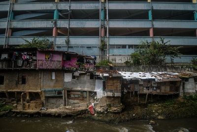 FOTO: Anggaran Untuk Rumah Tidak Layak Huni di Jawa Barat