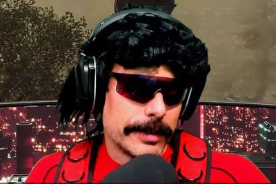 Dr Disrespect Minta Fitur Self-Revive untuk Dihapus di Call of Duty: Warzone