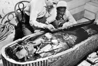 Misteri Kutukan Tutankhamun: Kebetulan Medis atau Amarah Firaun?