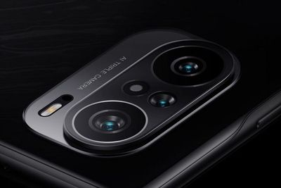 Redmi K40 Dipastikan Hadir dengan Setup 3 Kamera Belakang!