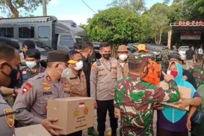 Ribuan Korban Tanggul Jebol Bekasi Dievakuasi TNI-Polri ke 16 Titik Pengungsian