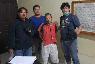 Isengnya Darsan Bercanda Peloroti Celana Teman di Depan Umum, Berujung Tewas Ditikam