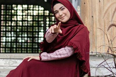 Gegara Posting Foto Tangan Bayi, Nadya Mustika Dicap Alay dan Cari Sensasi