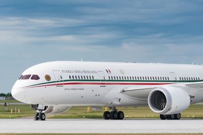 Pesawat Jet Presiden Meksiko Yang Dijual Ternyata Belum Laku Hingga Sekarang, Tertarik?