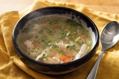 Resep Sup Ayam Rempah Hangat, Gurih dan Bikin Nagih