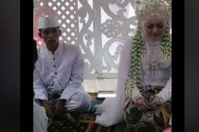 Pengantin Wanita Histeris saat Mantan Datang Akhirnya Diceraikan, Mantan Suami Nikah Lagi