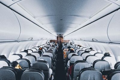 Kenapa Sabuk Pengaman di Pesawat Harus Digunakan Padahal Pesawat Mau Berhenti?