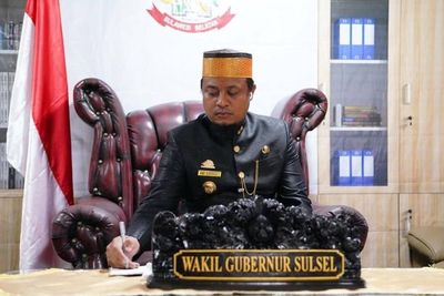 Ditunjuk Jadi Plt Gubernur Sulawesi Selatan, Andi Sudirman Ucapkan Innalillah