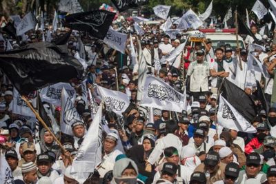 PA 212 Tolak Perpres Pelegalan Miras Jokowi, Umat Islam Diajak Turun ke Jalan