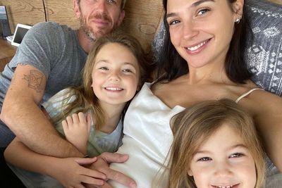 Pemeran Wonder Woman Gal Gadot Hamil Anak Ketiga, Merasa Seperti Wonder Women Sungguhan