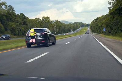 IIHS Lakukan Tes Unik untuk Tes Kewaspadaan Pengemudi Mobil, Simak Selengkapnya!