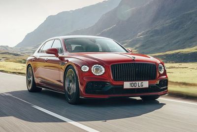 Ada Masalah di Tangki Bensin, Bentley Hanya Tarik 1 Unit Mobil Flying Spur Miliknya