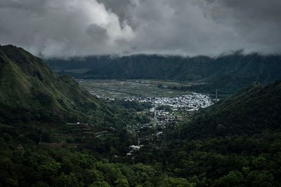 FOTO: Destinasi Wisata Sembalun di NTB