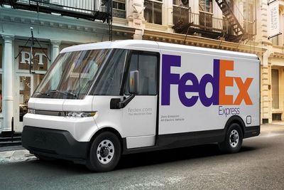 FedEx Berencana Antar Seluruh Paket Pakai Kendaraan Listrik di Tahun 2040!